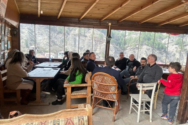 Dernek üyeleri Bolu, Abant’ da buluştu: DESMÜD ailesinde güçlü ilişkiler