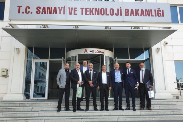 DESMÜD Yönetimi Sanayi ve Teknoloji Bakanı Sayın Mustafa Varank ve Bakan Yardımcısı Sayın Hasan Büyükdede’yi ziyaret etti.